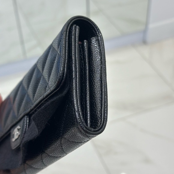 CHANEL Caviar Quilted Large Gusset Flap Wallet Black - Picture 9 of 15